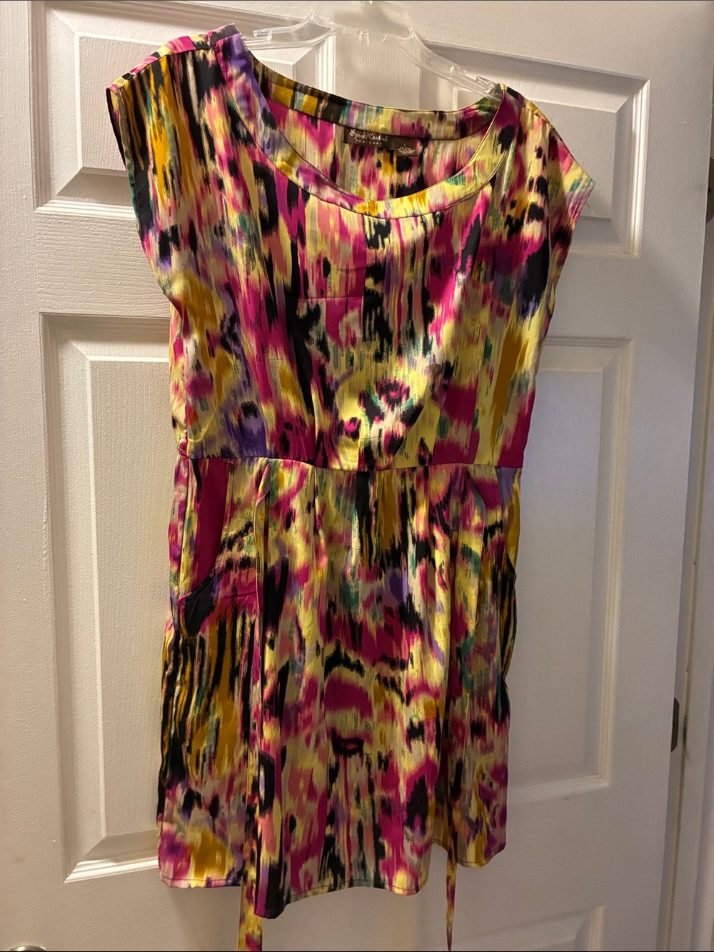 New Women’s Multi-Color Printed Cap Sleeve Dress with side pockets & ties
